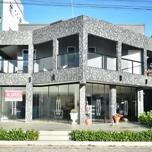 Residencial Melfi 3 Ap.8 Fundos Bombinhas